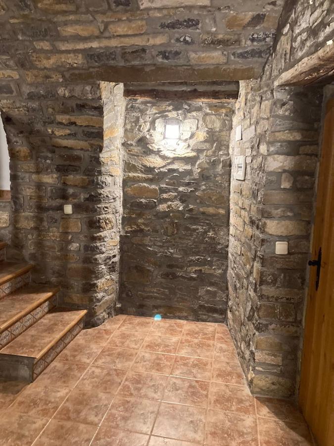 Casa Encuentra, En El Pirineo Al Lado De Ainsa Guest House El Pueyo de Araguas Bagian luar foto
